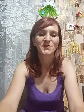 Violet_Hines
