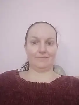 BustyLadyAlma