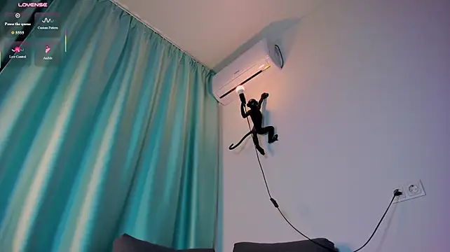 LunaBoss live cam on StripChat