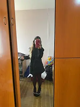 thegirlofthemirror (F young) - Doggy e culo aperto