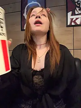 SlavicCandy webcam
