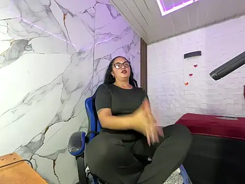 misaamanne__ webcam
