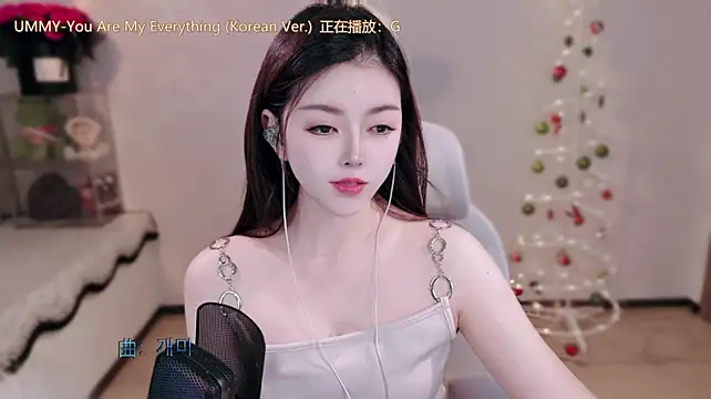 hahahaha-888 live cam on StripChat