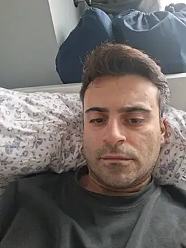 HugeTurkishCock live cam on StripChat