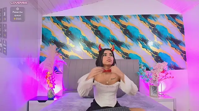 Sofia_Jimenez__ live cam on StripChat