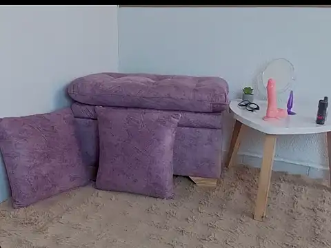mia_lemarc
