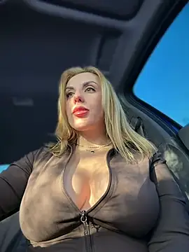 MilfNextDoor20