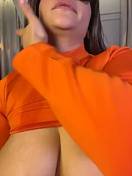 sweet_ariadna_ (F young) - i shake my oiled ass