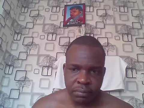 Chumba_001 live cam on StripChat