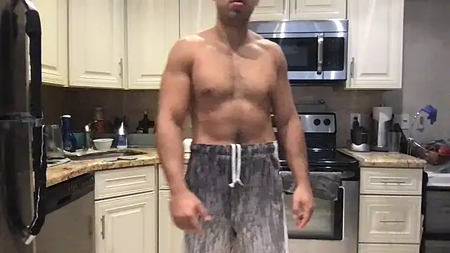 BigGuyMuscle on Stripchat