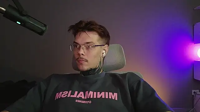 DENIS_HERE