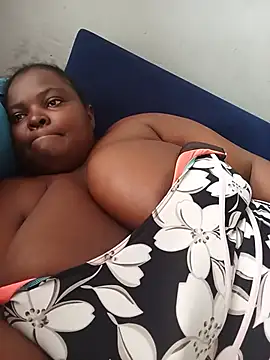 ChubbyLucia webcam
