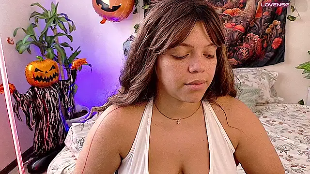 Amanda_sweet live cam on StripChat