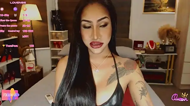 SeductiveVictoria live cam on StripChat
