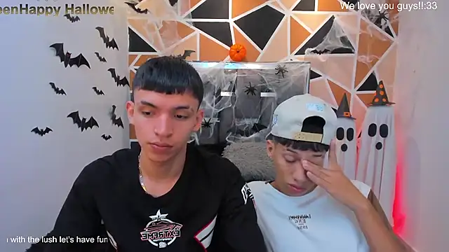 juan_nd_steven (Ask my age) - French kiss