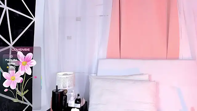 Celeste_Rox live cam on StripChat