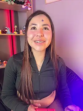 NishaXXX- live cam on StripChat