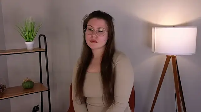ItzelBolton live cam on StripChat