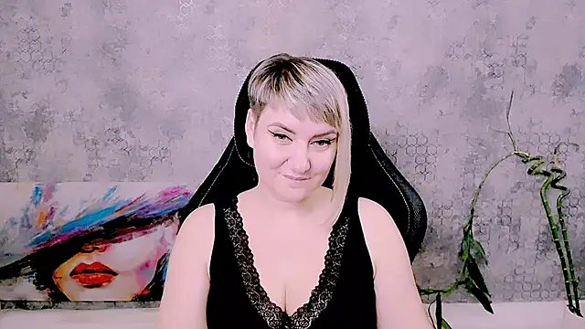 Djullia live cam on StripChat