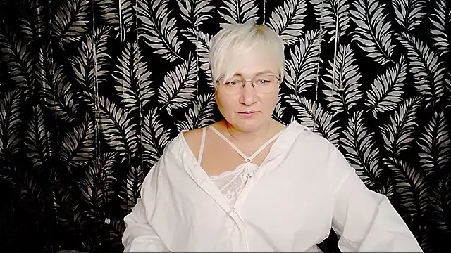 Olivia_playful live cam on StripChat