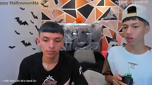 Juan_Nd_Steven live cam on StripChat