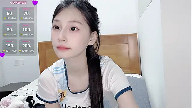lris-Beauty - Female Stripchat model
