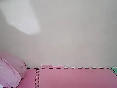 Sexylana20_xx live cam on StripChat