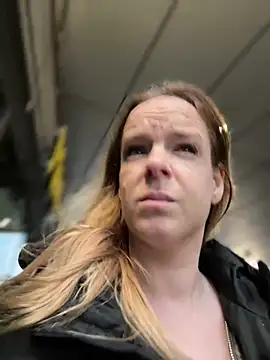 SexyMilf_1987