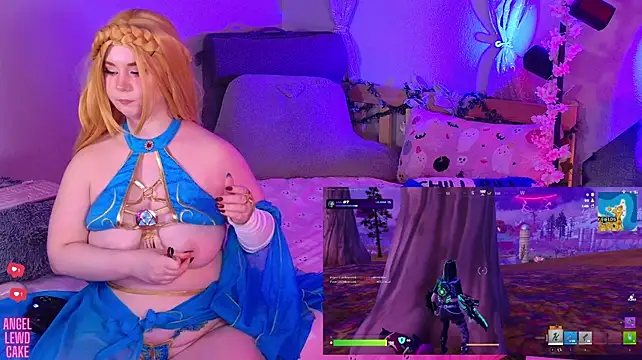 Angel-Lewd-Cake