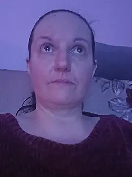 BustyLadyAlma