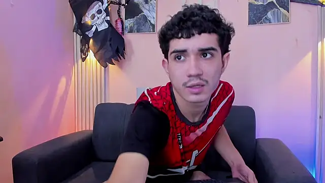 alejo_hadders live cam on StripChat