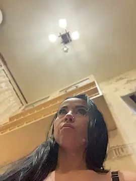 CrazzyChicks webcam