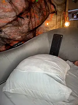 Mia_Luxor