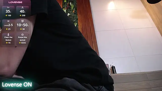 nicktorn