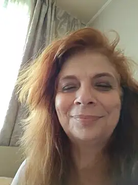 GiselleFox live cam on StripChat