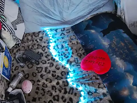 Floschae live cam on StripChat