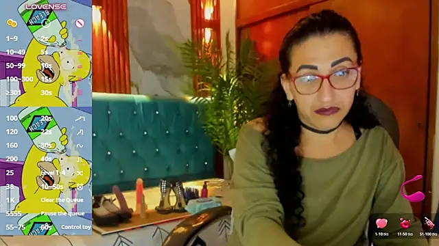 sabrina_dupont live cam on StripChat
