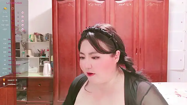 nana_baby_rose live cam on StripChat