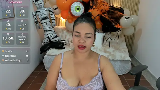 Cloe_35