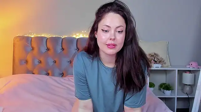 AlbaLimory live cam on StripChat