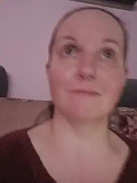BustyLadyAlma