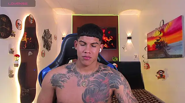 Damian_latinxxx