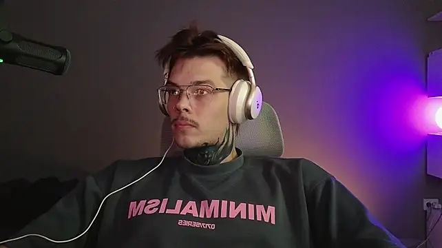 DENIS_HERE