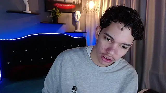 haku_nayro