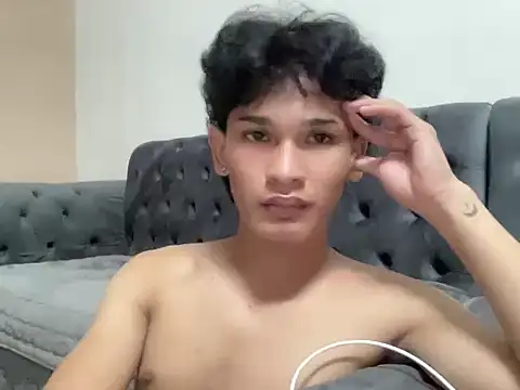Imjustasluttyintownx