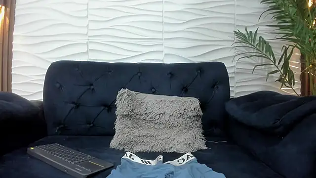 Pavo_tv