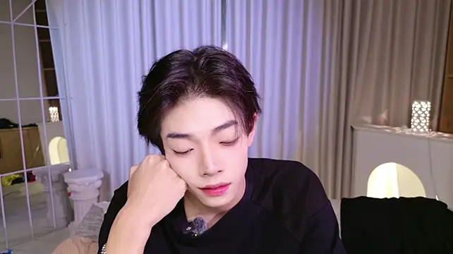 XiaoZeouba live sex cam