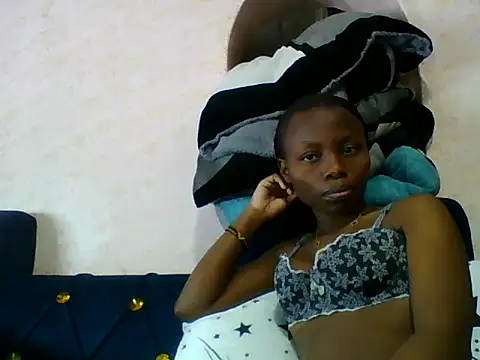 Jamo-luxe live cam on StripChat