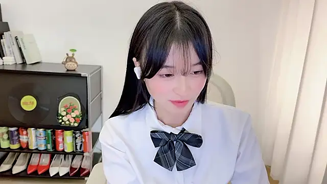 Onechestnut webcam