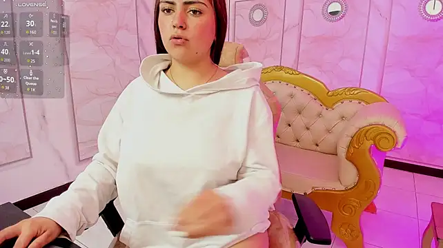 MishRaven live cam on StripChat